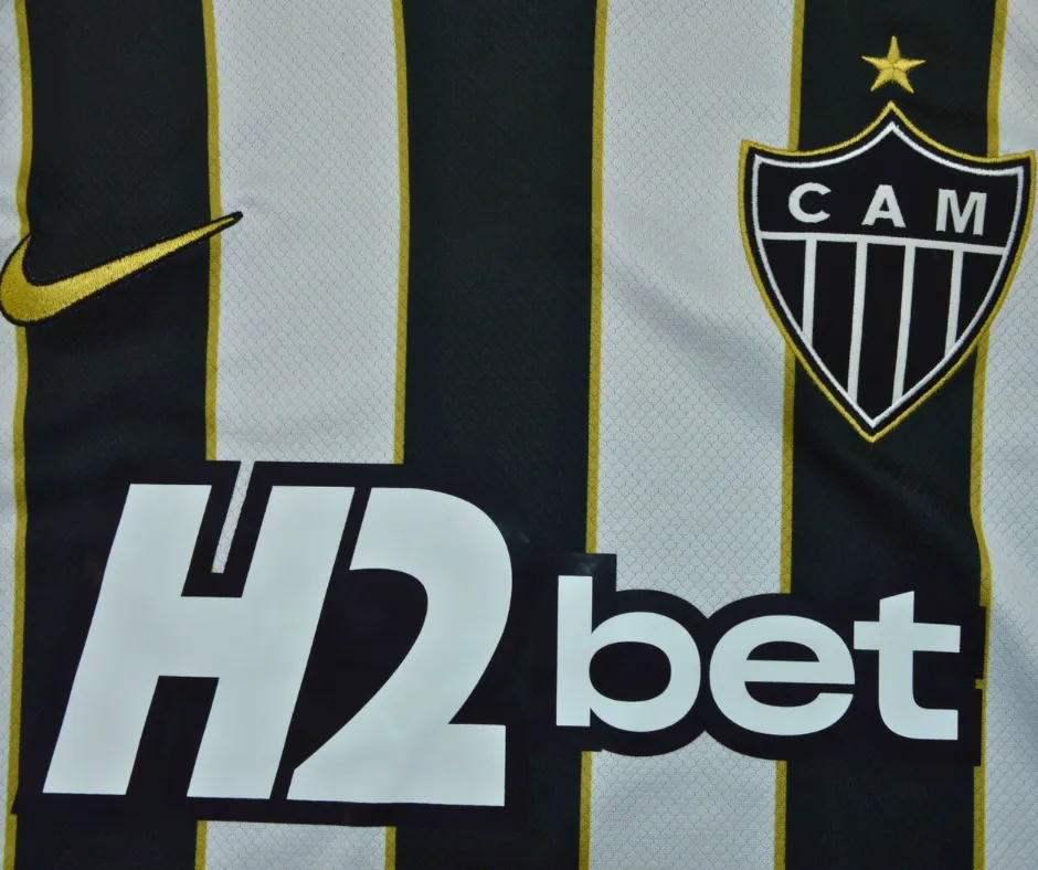 Atletico Mineiro Local - 26/27